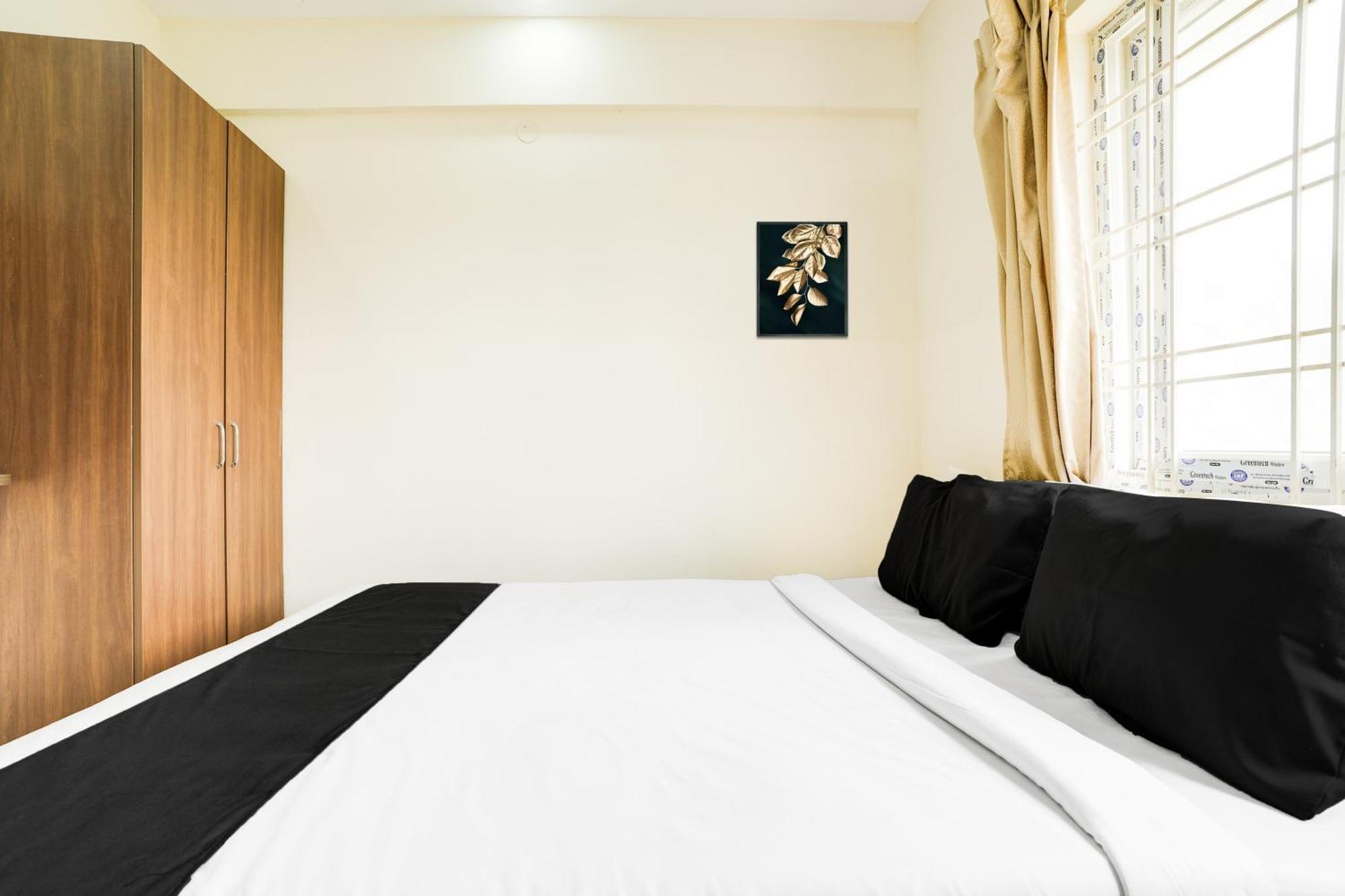 Super Hotel O Bangalore Near Reva Circle Formerly Cka Boarding Yelahanka Экстерьер фото